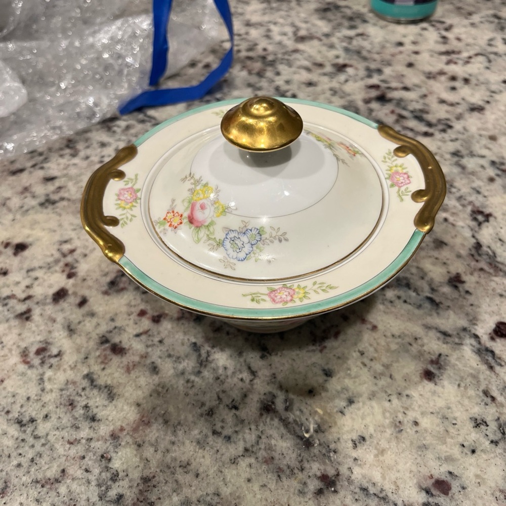 NSP Japan hand painted  Floral Porcelain Dish with Gold Lid vintage